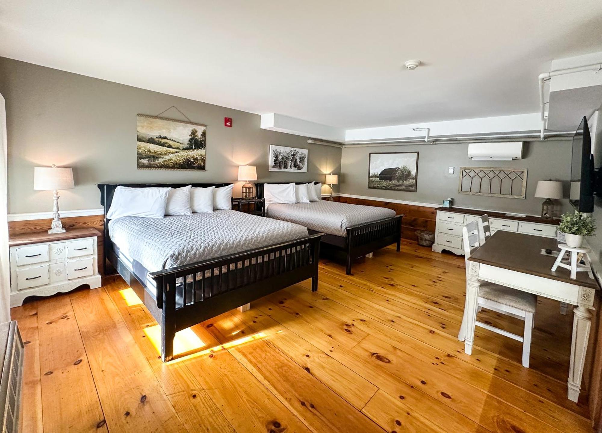 The Black Walnut Inn Амхерст Экстерьер фото