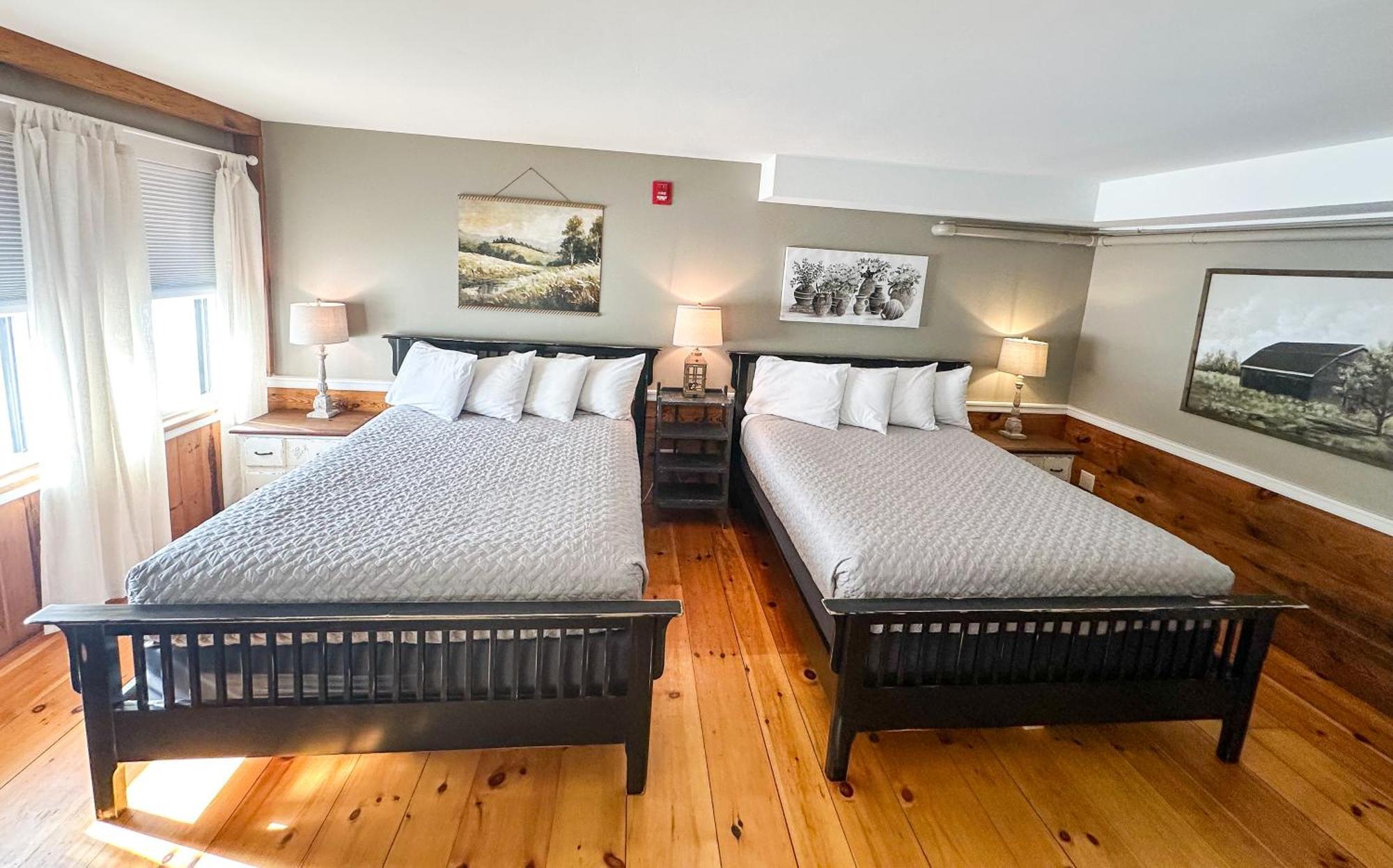 The Black Walnut Inn Амхерст Экстерьер фото